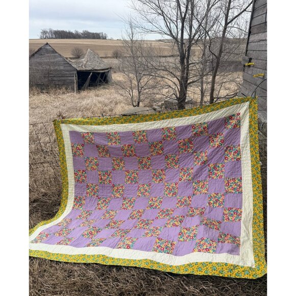 Vintage 60's Quilt Patchwork Purple Yellow Floral 92x78" - Picture 1 of 16